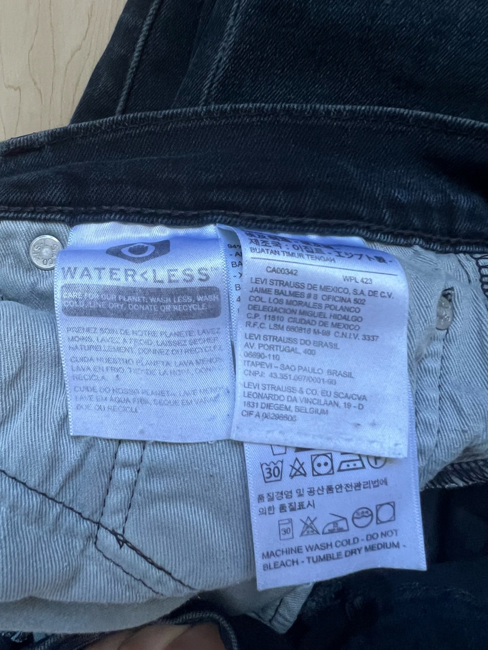 Levi's Indigo Slim Jeans - Picture 15 of 15